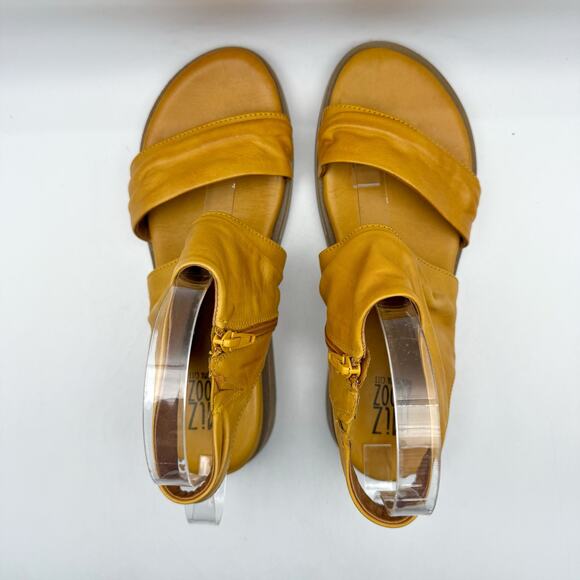Miz Mooz Womens Cyprian Sandals EU 39 US 8.5-9 Light Brown Leather NWOB - Picture 9 of 12